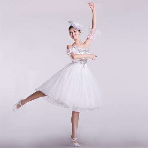 新款女士芭蕾舞裙_现代舞蹈服装_白色芭蕾演出服装