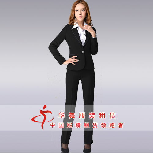 女生面试职业装